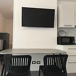 Fancy Penthouse With Hot Tub * 리그나노 사비아도로