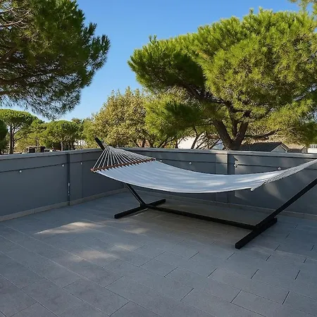 Appartement Fancy Penthouse With Hot Tub Lignano Sabbiadoro